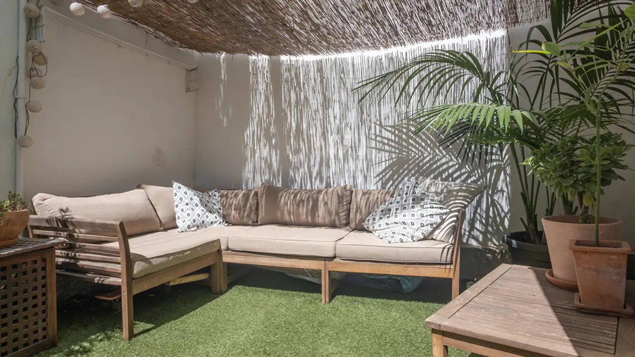 Son Armadams – Peaceful and Family-Friendly
