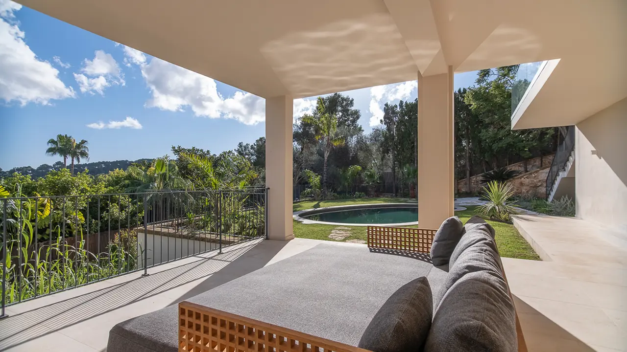 Son Vida – Luxury, Security, and Golf Courses